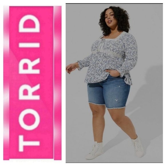Torrid  10" Bermuda Jeans Shorts Vintage Stretch - Picture 1 of 6